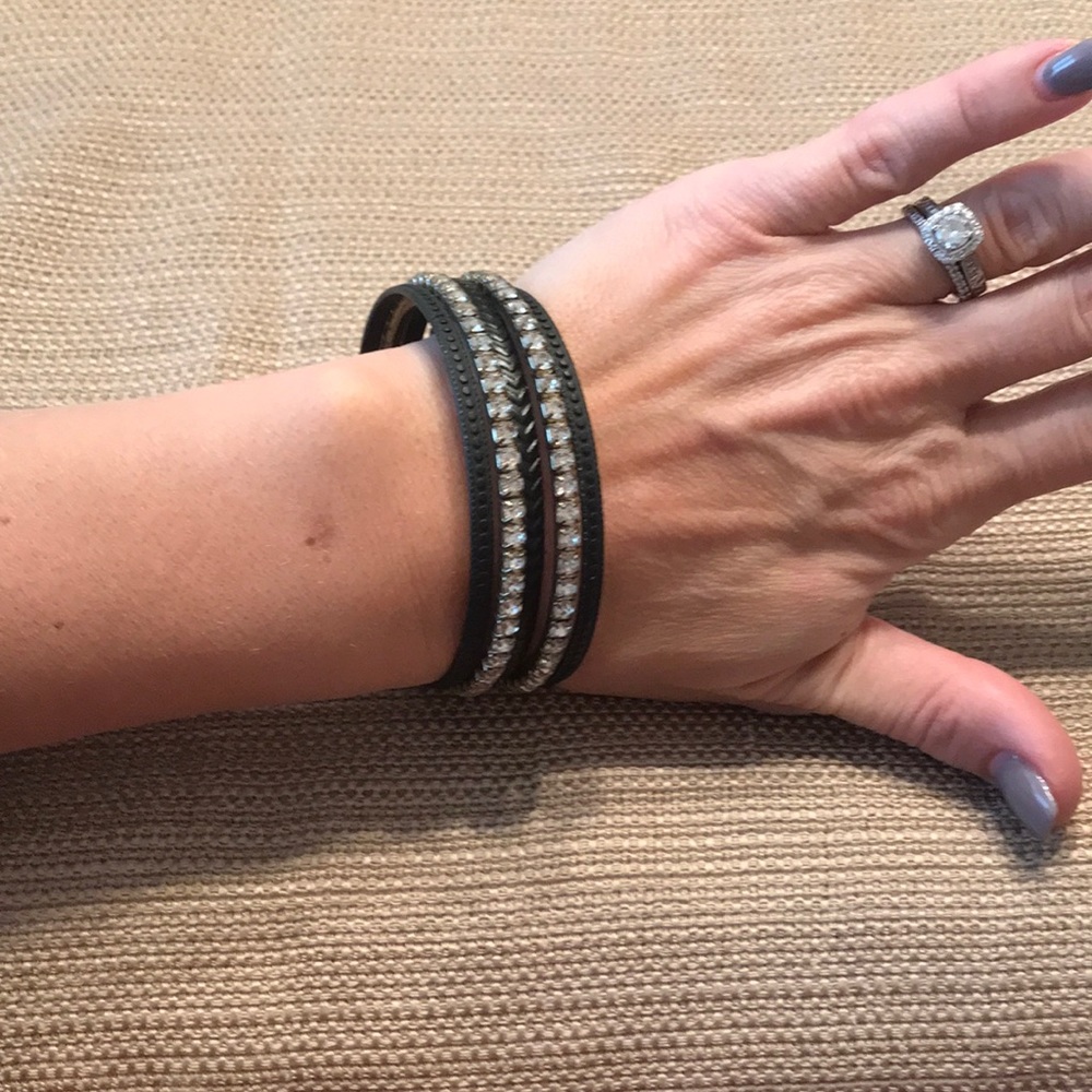 Set of 5 bangles